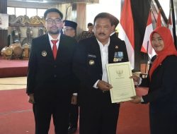 Bupati Nganjuk Lantik Kepala Sekolah dan Pengawas, Tegaskan Komitmen NOL Rupiah, Marhaen : Birokrasi Harus Bersih dan Melayani