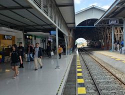 Libur Panjang Kenaikan Yesus Kristus, 2.153 Penumpang Tiba di Stasiun Blitar