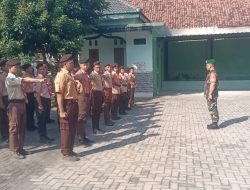 Babinsa Laksanakan Pembinaan Pramuka Saka Wira Kartika