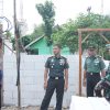 DANDIM 0810/NGANJUK TINJAU PENGERJAAN PROGRAM RTLH DI DESA NGUJUNG, GONDANG