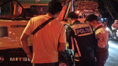 Kecelakaan Beruntun di Simpang Empat Tunggorono Jombang, Satu Korban Luka Dilarikan ke RSUD