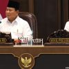 Prabowo Emosi, Gibran Tatap Tajam Menteri & Jenderal: Ada Pemain Berniat Mainkan Ekonomi Rakyat?
