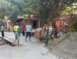 Babinsa Koramil 0810/04 Berbek Hadiri Persiapan Kerja Bakti Pengecoran Jalan di Dusun Sangkal Putung