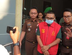 Pasca Jadi Tersangka Kasus Dugaan Korupsi Fiber Optik, Sekdis Kominfo Nganjuk Langsung Dinonaktifkan dari ASN