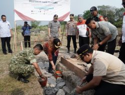 Dandim 0810 Nganjuk Ikuti Video Converence Dan Peletakan Batu Pertama Pembangunan 80.000 Gerai Koperasi Desa Merah Putih