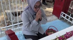 Marsinah Layak Jadi Pahlawan Nasional, Menteri PPPA Arifah Fauzi Ziarah ke Makam Pejuang Buruh di Nganjuk