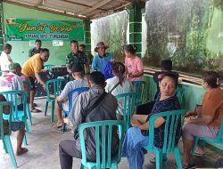 Koramil 0810/17 Wilangan Gelar “Jum’at Berkah” Berbagi Nasi Kotak untuk Warga