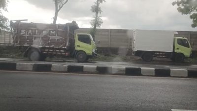 Sejumlah Sopir di Nganjuk Resah Lokasi Bongkar Muat Diblokir Truk Boks, Diduga Ada Unsur Persaingan Bisnis Kotor!