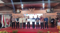 Bupati Marhaen Ajak Seluruh Jajaran Teken Komitmen Antikorupsi di Peringatan HAKI 2025