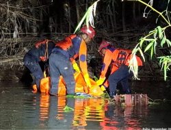 Mayat Pria Tanpa Busana Ditemukan Mengambang di Sungai Pace Nganjuk, Kondisi Sulit Dikenali