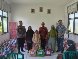 PT. GFT Indonesia Investment Bagikan Ratusan Paket Sembako, Wujud Kepedulian kepada Warga Geneng Ngawi