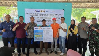 Warga Prambon Terima Ganti Rugi Lahan Tol Kertosono-Kediri
