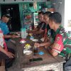 Babinsa Laksanakan Komsos dengan PPL Pertanian, Sinergi untuk Meningkatkan Hasil Pertanian Bersama Masyarakat dan tokoh Masyarakat yg lain