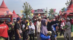 Ribuan Botok Ludes Diserbu Warga dalam Hitungan Menit Saja Festival 1.000 Botok Gejagan Bersama KKN Unair