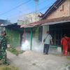 Babinsa Koramil 0810/08 Baron Dampingi Pelaksanaan Fogging di Dusun Nanggungan