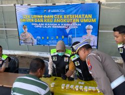 Jelang Libur Nataru Puluhan Sopir Bus di Terminal Anjuk Ladang Menjalani Tes Urine