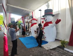 Natal Berlangsung Aman dan Kondusif, Polres Lamongan Terapkan Pengamanan Humanis di Gereja