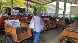 Ratusan Becak Listrik Bantuan Presiden Prabowo Siap Dibagikan ke Abang Becak Lansia di Blitar