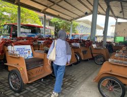 Ratusan Becak Listrik Bantuan Presiden Prabowo Siap Dibagikan ke Abang Becak Lansia di Blitar