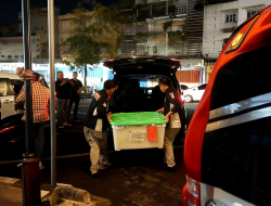 Digeledah Sejak Pagi Hingga Dini Hari, Seluruh Emas Dagangan Toko Semar A Yani Nganjuk Diangkut Bareskrim Polri