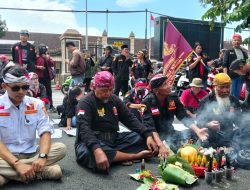 Bakar Kemenyan, Seniman Jaranan Kediri Mengadu ke Pemkot, Minta Walikota Copot Kadisbudparpora