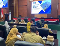 DPRD Godok Raperda Perlindungan Pendidik di Jombang, Jaga Guru dari Kriminalisasi Saat Pendisiplinan