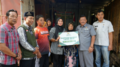 Warga Sumberagung ini Dapat Bantuan Rehab Rumah Rp 20 Juta di Bulan Ramadan