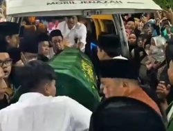 Ribuan Peziarah Padati Ponpes Denanyar Jombang untuk Mengantar Ketua KPAI ke Peristirahatan Terakhir