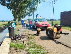 Gercep, URCPJ Nganjuk Perbaiki Jalan Rusak di Desa Jambi Kecamatan Baron