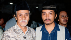 SURABAYA  1960-1990 BAROMETER SUREALISME  DI INDONESIA